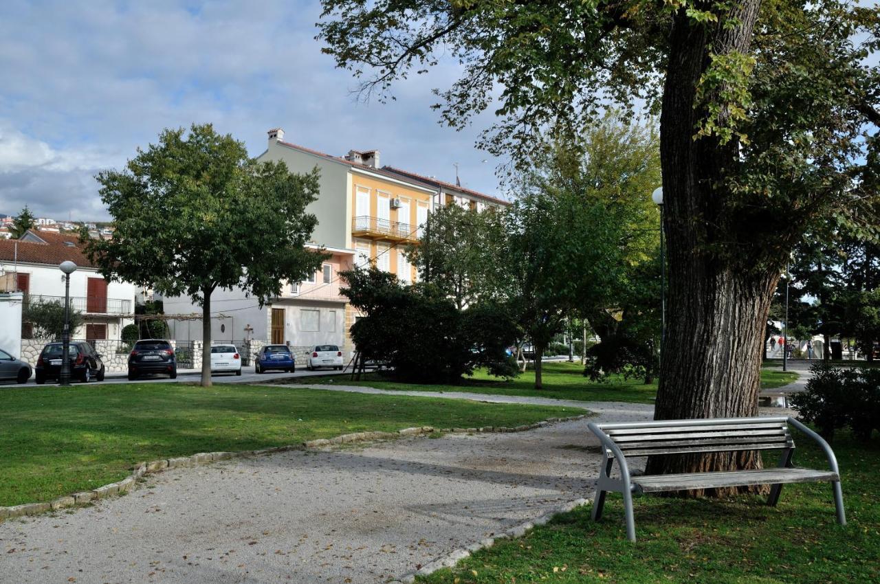 Ferienwohnung Paril Crikvenica Exterior foto